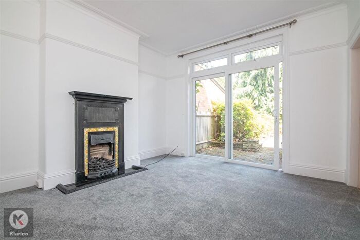 4 Bedroom Semi-Detached House To Rent In Southam Road, Birmingham, B28