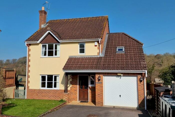 4 Bedroom Detached House For Sale In Bridport, DT6