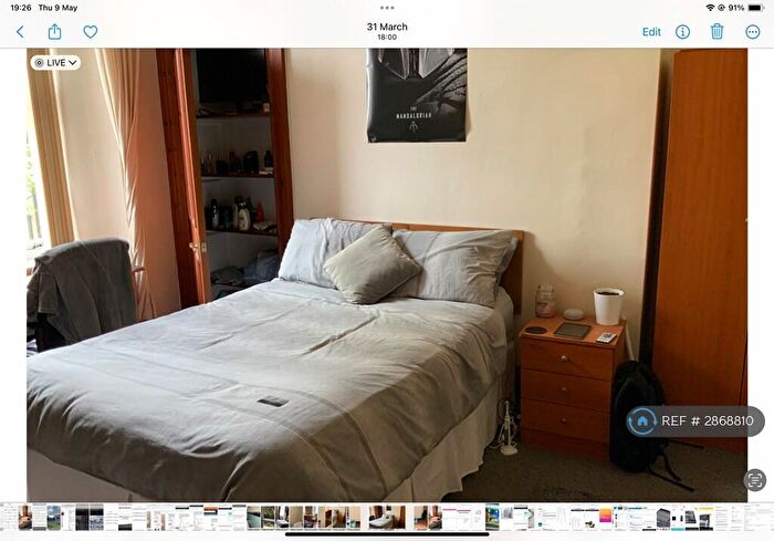 4 Bedroom Flat To Rent In Glasgow, Glasgow, G3