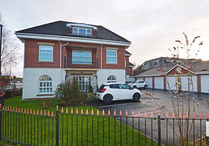 2 Bedroom Flat For Sale In Moorland Apartments, Poulton Drive, Poulton-Le-Fylde, FY6