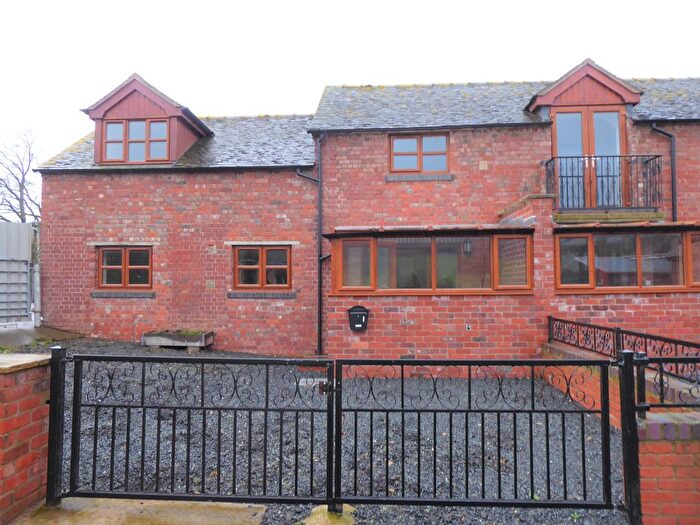3 Bedroom Barn Conversion To Rent In Moat Farm, Alcaston, SY6