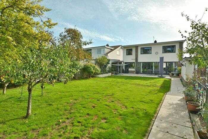 4 Bedroom Detached House For Sale In Lawns Road, Wimborne, BH21