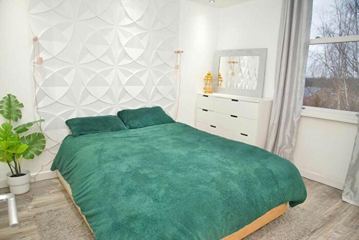 2 Bedroom Apartment For Sale In Charlton Church Lane, Charlton, London, ., SE7