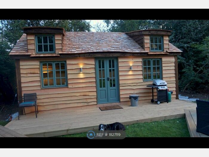 2 Bedroom Detached House To Rent In Main Road, Westerham, TN16