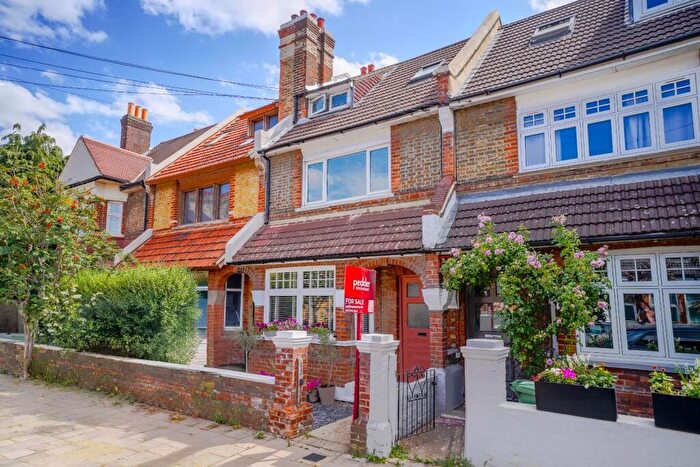 1 Bedroom Flat For Sale In Lessing Street, Forest Hill, London, SE23