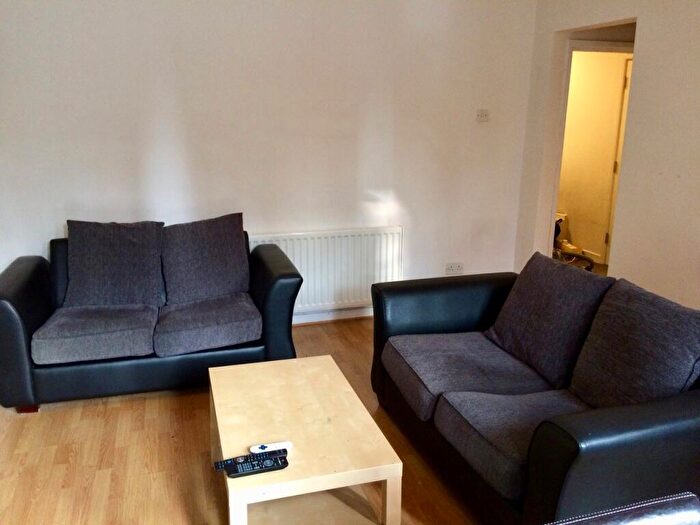 1 Bedroom Apartment To Rent In Clyde Road, West Didsbury, M20