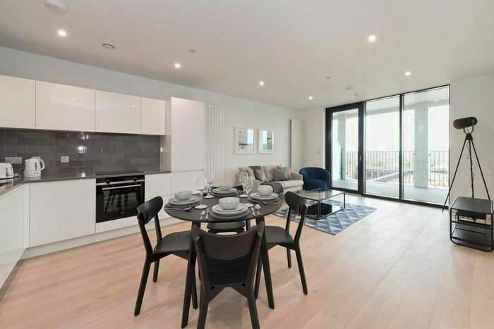 1 Bedroom Flat To Rent In Pinnacle House, Royal Wharf, E16