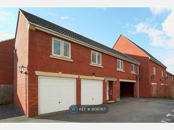 2 Bedroom Semi-Detached House To Rent In Macfarlane Chase, Weston-Super-Mare, BS23