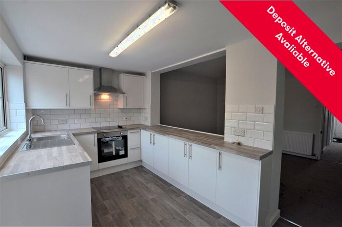 3 Bedroom Terraced House To Rent In Victoria Street, Cheltenham, Gloucestershire, GL50