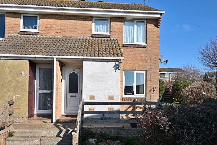 1 Bedroom Flat For Sale In Iford Close, South Heighton, BN9