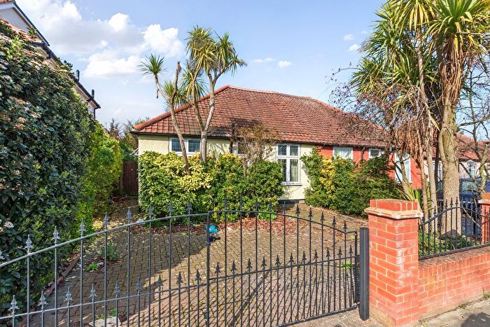 2 Bedroom Semi Detached Bungalow For Sale In Avery Hill Road, London, SE9