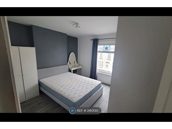 4 Bedroom Terraced House To Rent In Newroad, Porthcawl, CF36