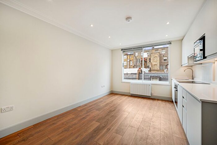 1 Bedroom Flat To Rent In Pont Street, Knightsbridge, SW1X