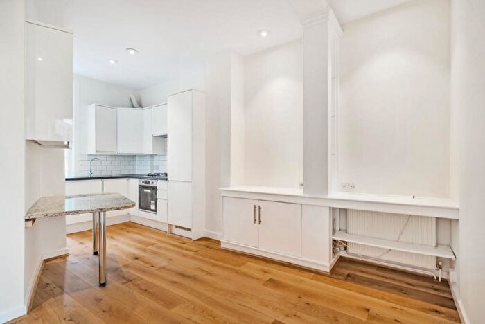 2 Bedroom Apartment To Rent In West End Lane London, NW6