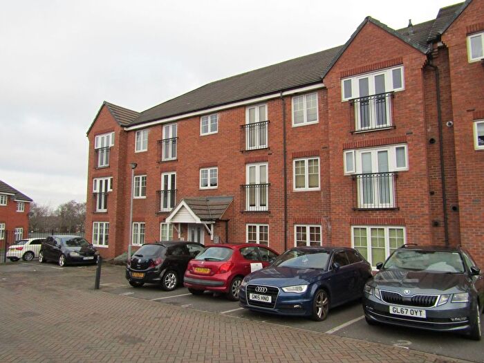 2 Bedroom Flat To Rent In Westley Court, West Bromwich, B71
