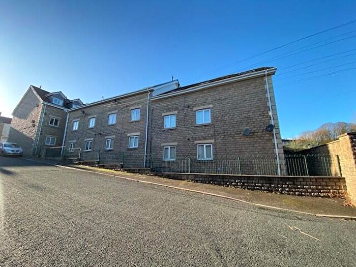 2 Bedroom Apartment For Sale In Imperial Court, Burnley, Lancashire, BB12