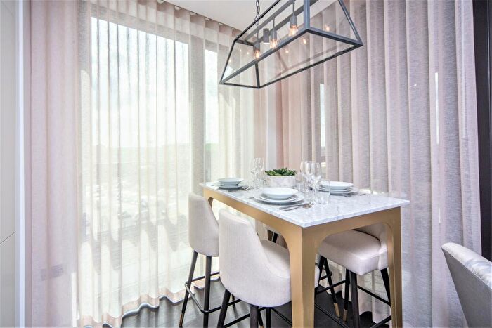 2 Bedroom Apartment To Rent In Charles Clowes Walk, Nine Elms, London, SW11
