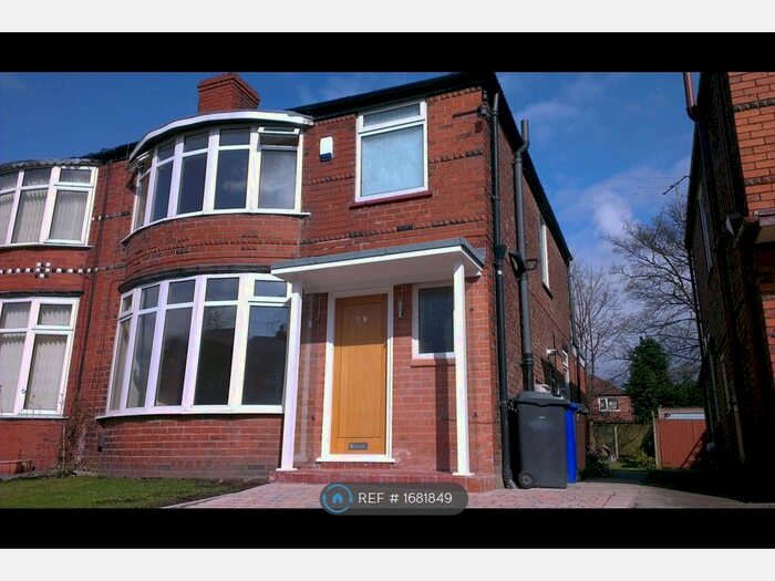 3 Bedroom Semi-Detached House To Rent In Fairholme Road, Manchester, M20