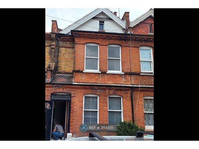 4 Bedroom Terraced House To Rent In Lymington Avenue, London, N22