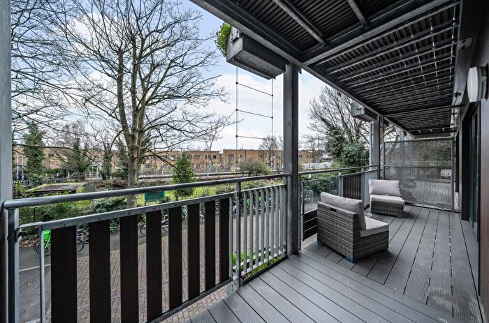 2 Bedroom Apartment To Rent In Seren Park Gardens, Blackheath, Greenwich, London, SE3