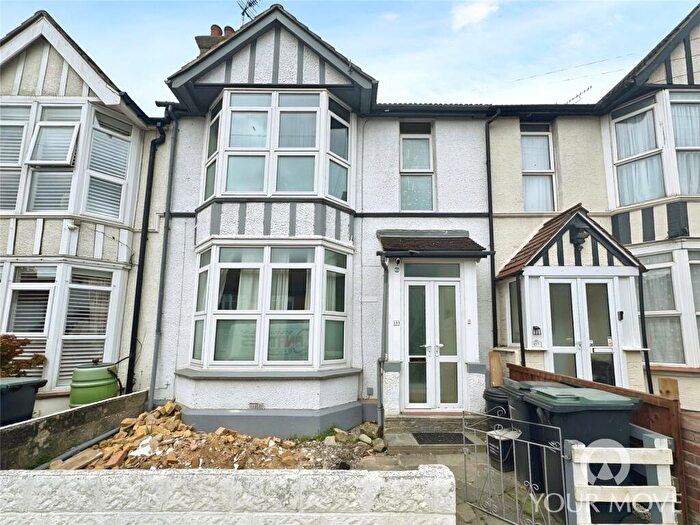 4 Bedroom Terraced House To Rent In Park Avenue, Northfleet, Gravesend, Kent, DA11