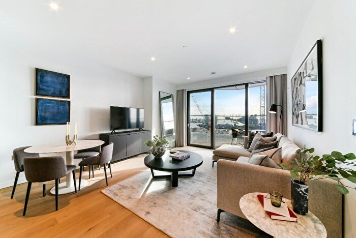 1 Bedroom Apartment To Rent In George Street, London, E14