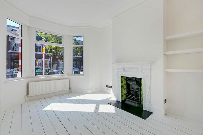 2 Bedroom Flat To Rent In Parfrey Street, Hammersmith, W6