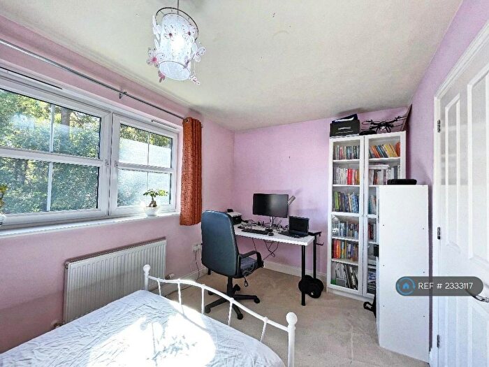 2 Bedroom End Of Terrace House To Rent In Falconer Road, Fleet, GU51