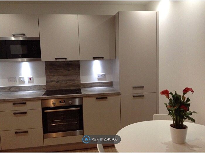 1 Bedroom Flat To Rent In Blackthorn House, London, SE16