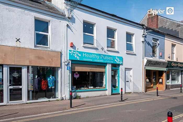 3 Bedroom Maisonette For Sale In Ridgeway, Plympton, Plymouth, PL7