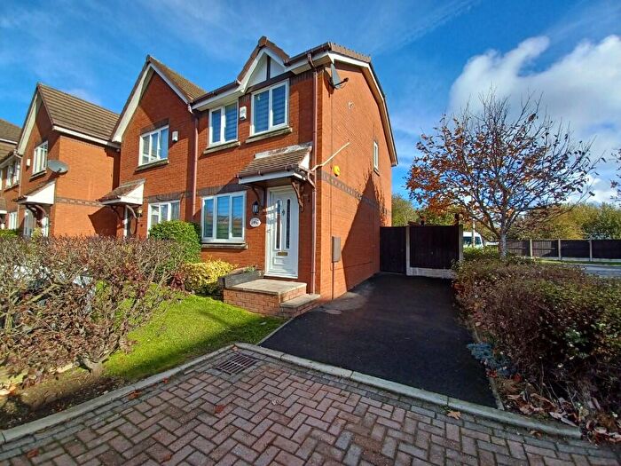 2 Bedroom Semi-Detached House To Rent In St. Thomas Close, Blackpool, Lancashire, FY3