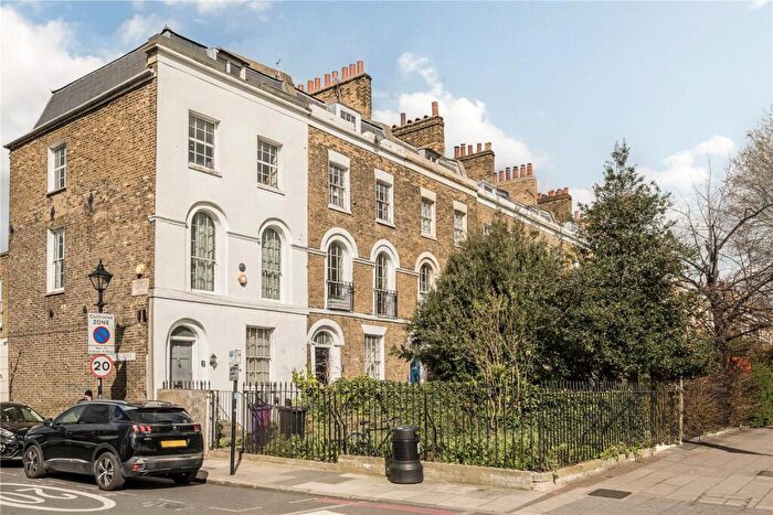 3 Bedroom Flat To Rent In Mile End Road, Bow, London, E3