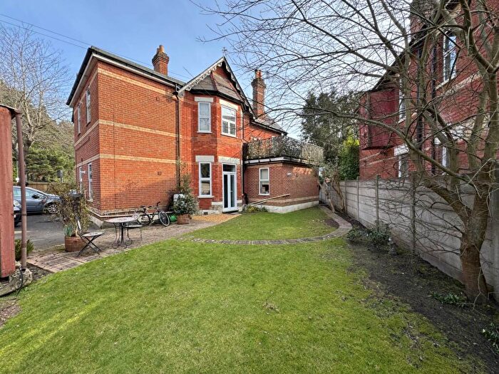 1 Bedroom Apartment To Rent In Rushton Crescent, , Bournemouth, Garden Access Apartment!, BH3