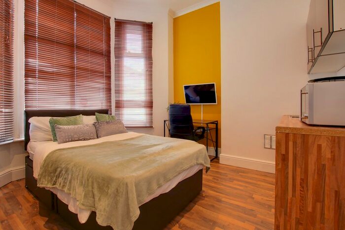 1 Bedroom Studio To Rent In Saxby Street, Leicester, LE2