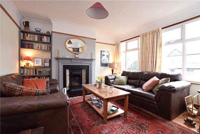 3 Bedroom Semi-Detached House To Rent In Moor Park Villas, Leeds, West Yorkshire, LS6