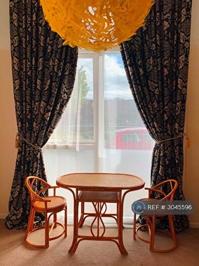 1 Bedroom Flat To Rent In Mason Way, Birmingham, B15