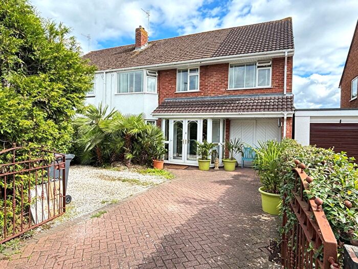 5 Bedroom Semi Detached House For Sale In Paygrove Lane, Longlevens, GL2