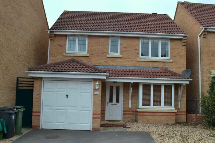 3 Bedroom Detached House To Rent In Mallow Gardens, Thatcham, RG18