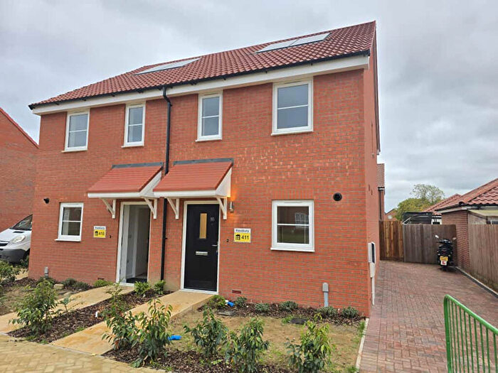 2 Bedroom Semi-Detached House For Sale In Harness Maker Way, Hethersett, Norwich, Norfolk, NR9
