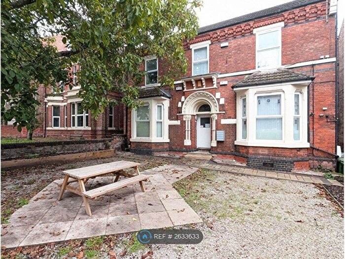 2 Bedroom Flat To Rent In Burns Street, Nottingham, NG7