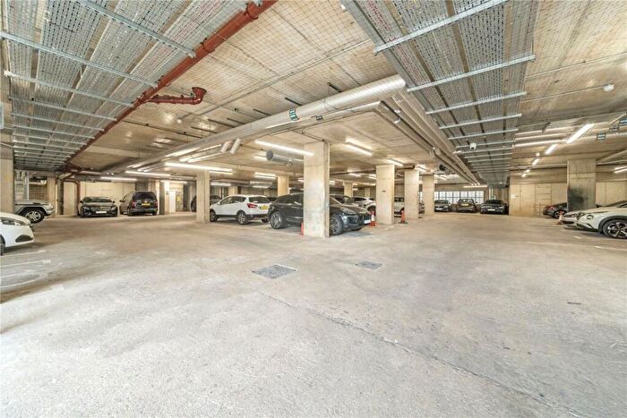 2 Bedroom Flat For Sale In Oberman Road, Willesden Green, NW10