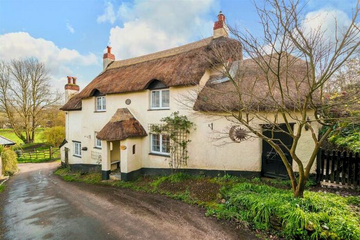 3 Bedroom Detached House For Sale In Copplestone Lane, Colaton Raleigh, Sidmouth, EX10