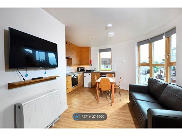 5 Bedroom Flat To Rent In Mulberry Court, Southampton, SO14