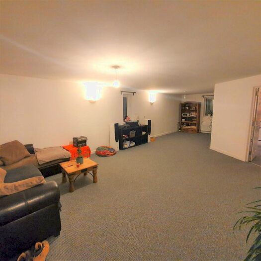 3 Bedroom Apartment To Rent In Flat Shaftesbury, Dorset, SP7