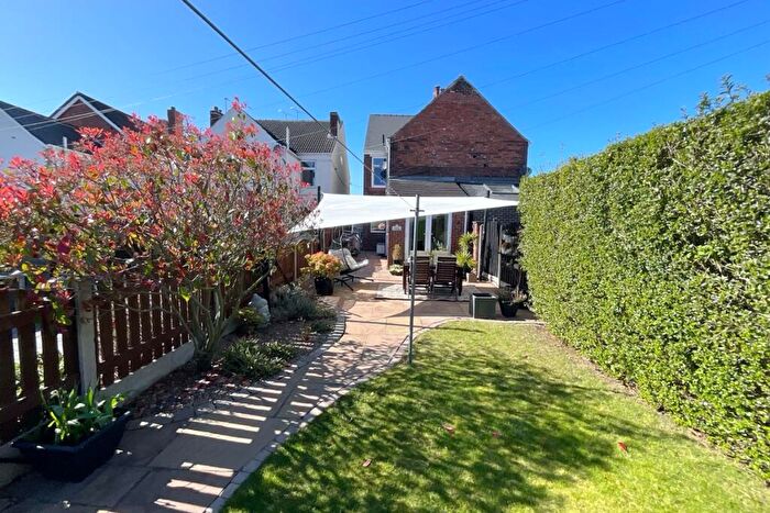 3 Bedroom Semi-Detached House For Sale In Aughton Road, Swallownest, Sheffield, Rotherham, S26