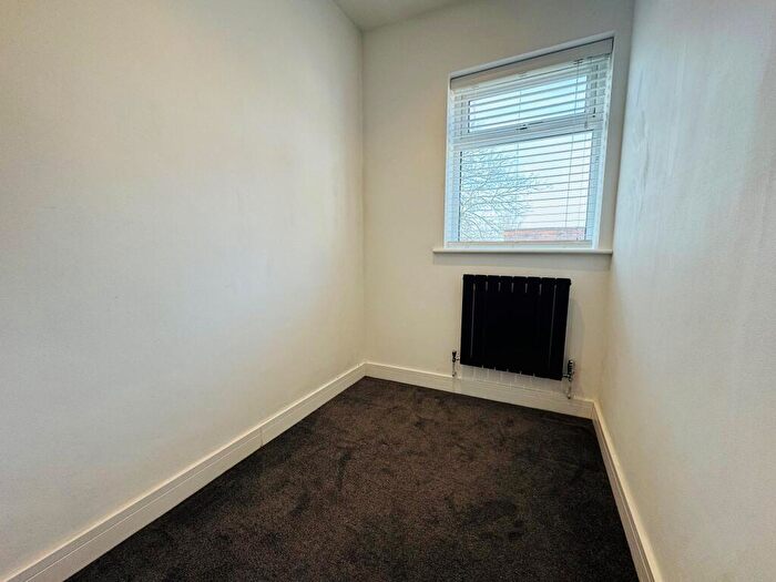 2 Bedroom End Of Terrace House For Sale In Mee Street, Macclesfield, SK11