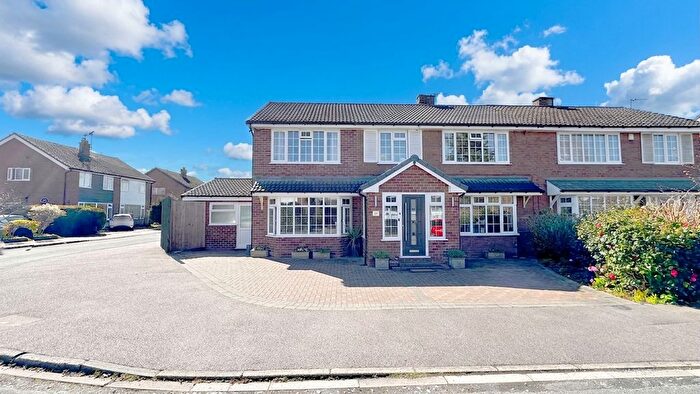 5 Bedroom Semi Detached House For Sale In South Mead, Poynton, SK12