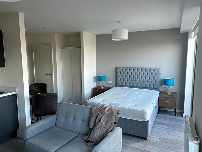 Studio To Rent In Great Homer Street, Liverpool, Merseyside, L5