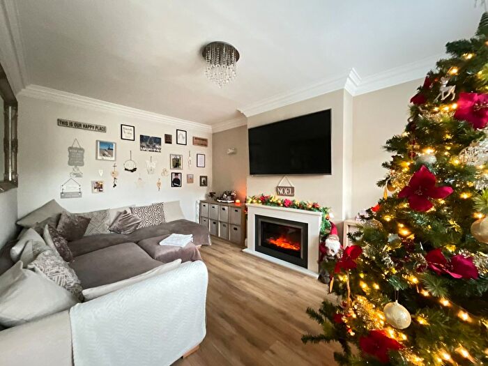 2 Bedroom Semi-Detached House For Sale In St. Vincent Street, South Shields, Tyne And Wear, NE33