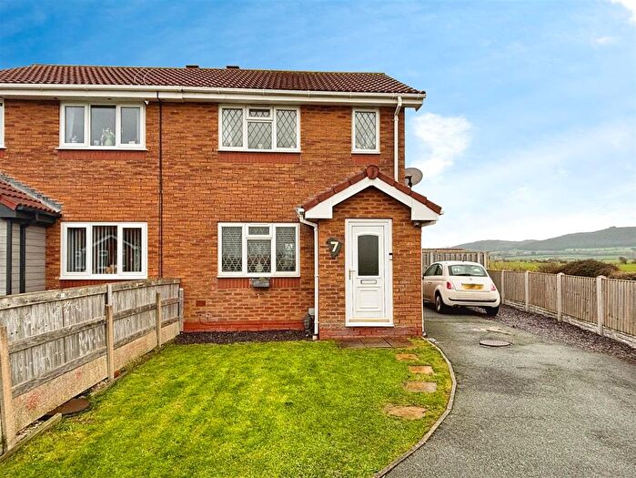 2 Bedroom Semi-Detached House For Sale In Llys Yr Eos, Belgrano, Conwy, LL22
